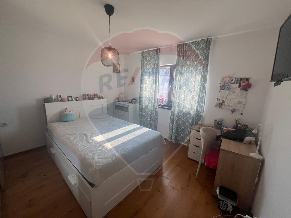 Casă / Vilă 4 camere Green field residence