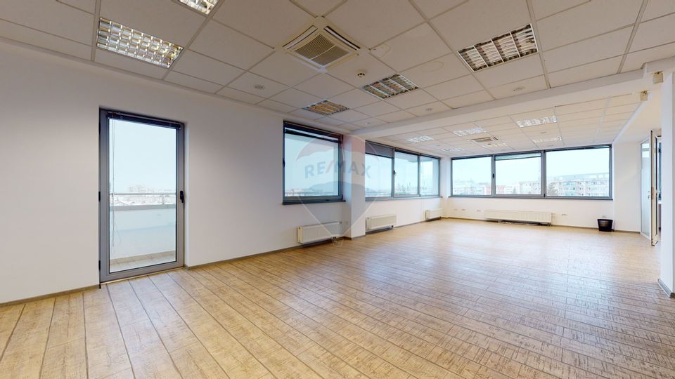 Birouri de închiriat în Brasov, Centrul Civic, cladire de birouri