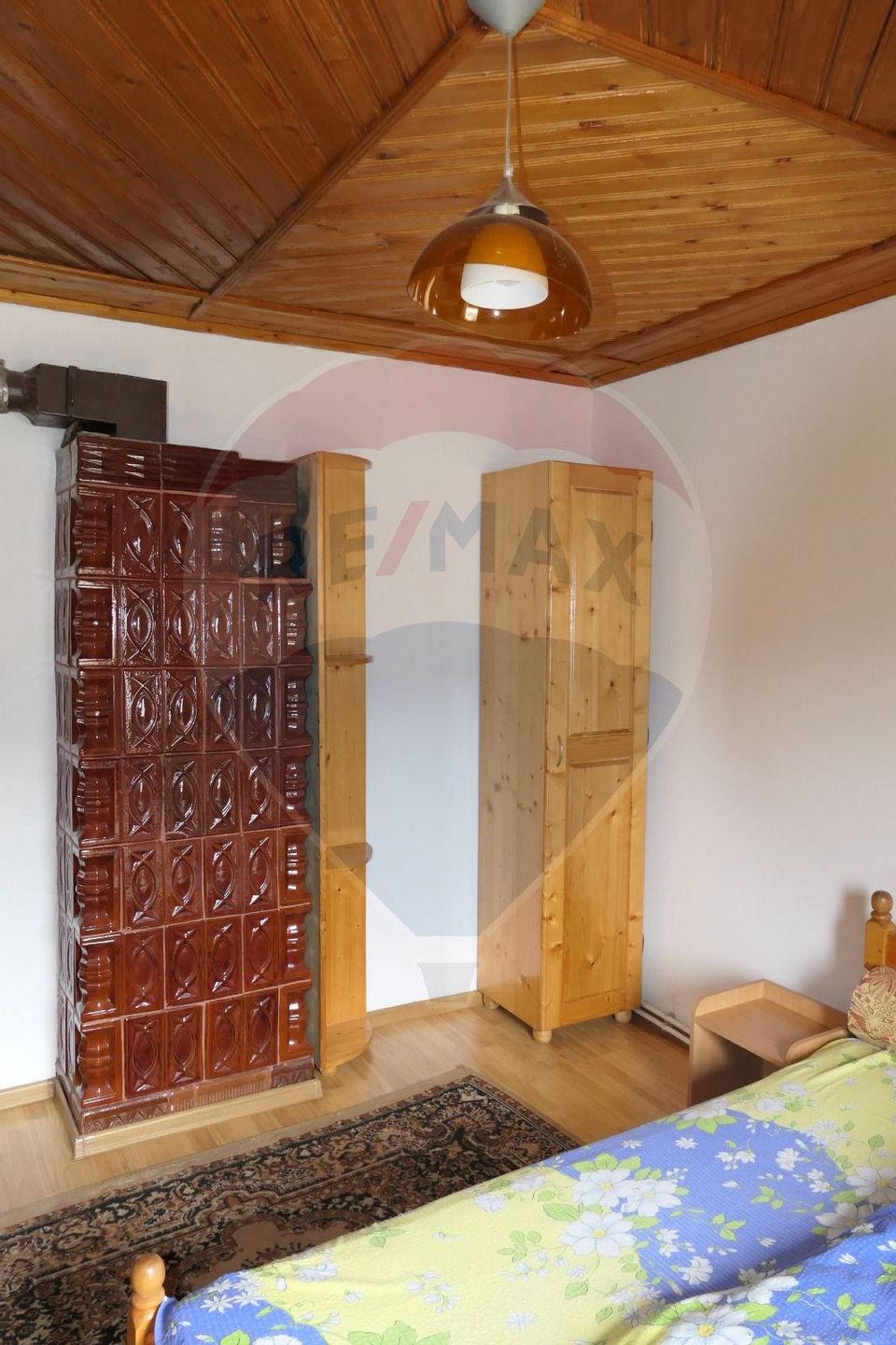 Casă / Vilă cu 9 camere de vânzare în zona Central