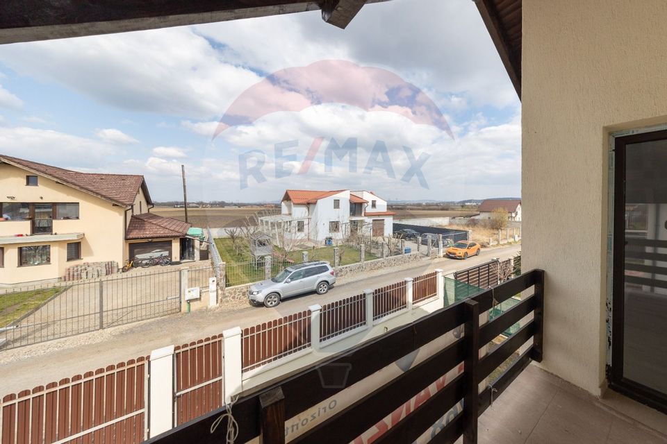 4 room House / Villa for sale