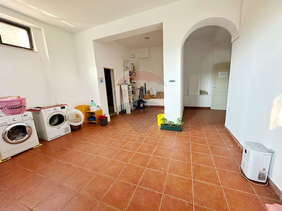 Rent Villa Hero Iancu Nicolae | 884sqm total | Indoor pool