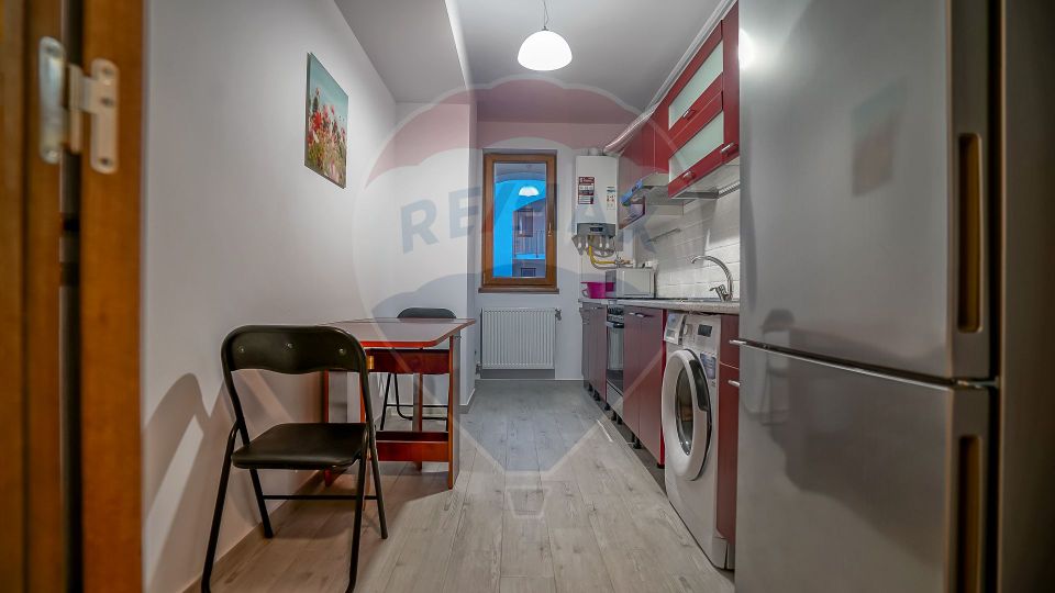 Apartament 2 camere, de închiriat, construcție nouă.