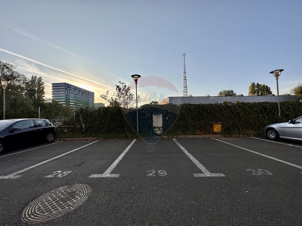 Apartament cu 4 camere de  vanzare în Quadra Residence