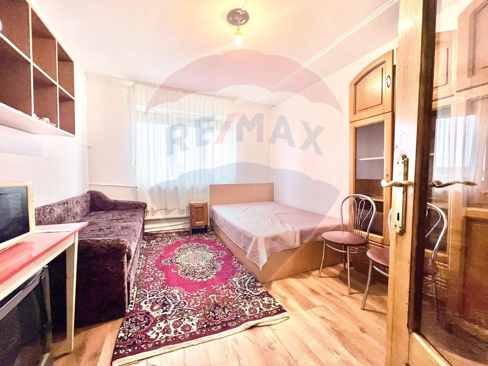 De vânzare garsonieră,în zona Rogerius, Corneliu Coposu