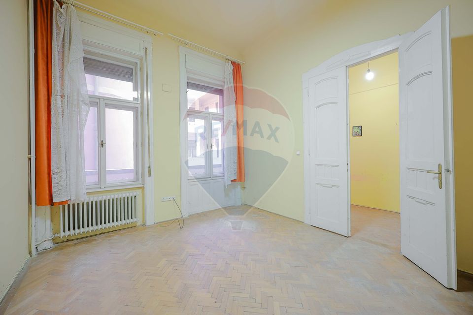 Apartament 1 camere, Palat Apollo, Pietonală Oradea, De Vânzare