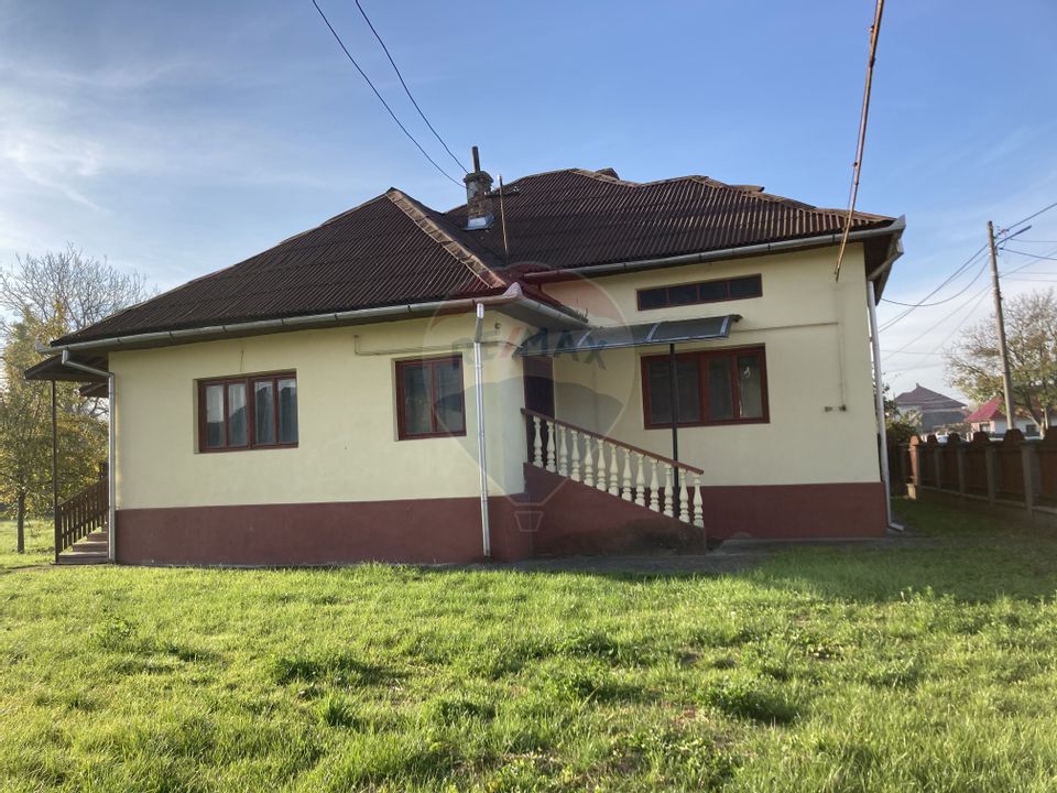 6 room House / Villa for sale