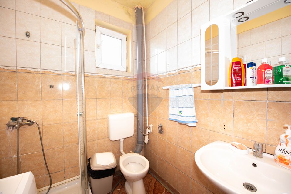 Casa individuala cu 6 camere de vanzare, Singureni, Cringuri, Giurgiu