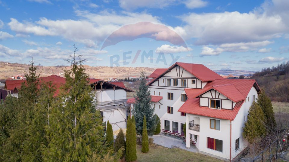 47 room Hotel / Pension for sale