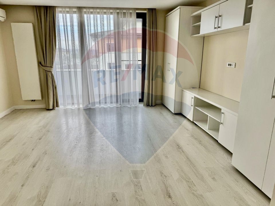 Vilă de Lux de Vânzare în Complexul Rezidențial Oxford Gardens