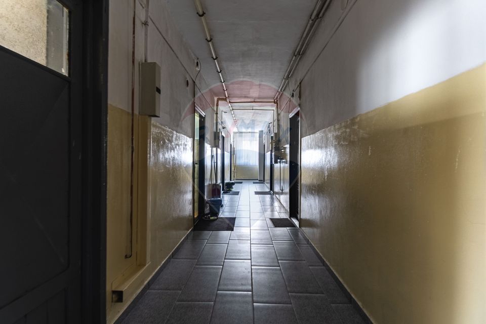 GARSONIERĂ TIP CAMERĂ DE CĂMIN| TRACTORUL| 21 MP | MOBILATĂ | BOXĂ