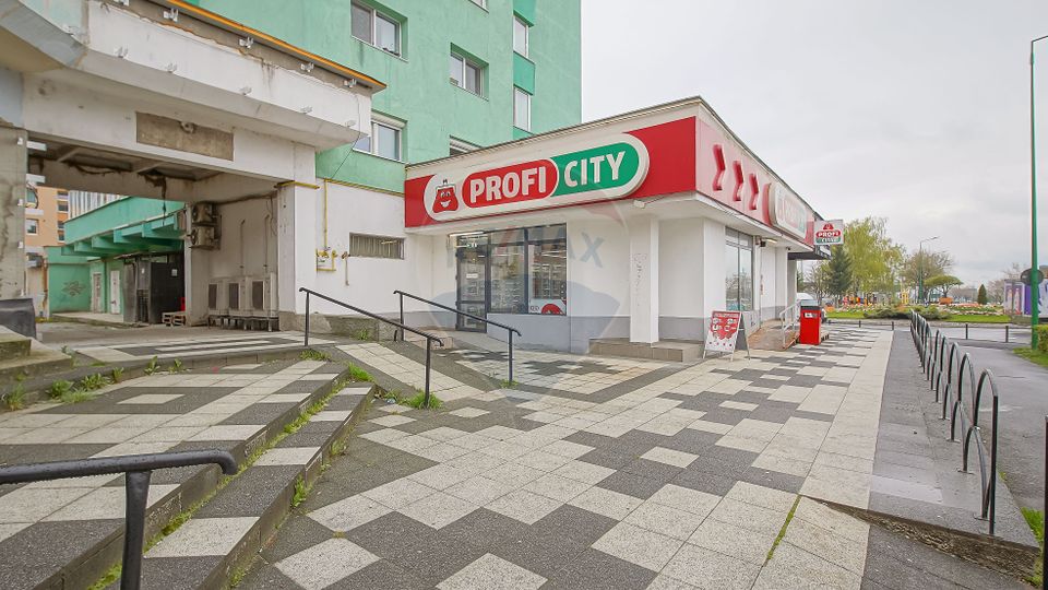 320sq.m Commercial Space for sale, Darste area