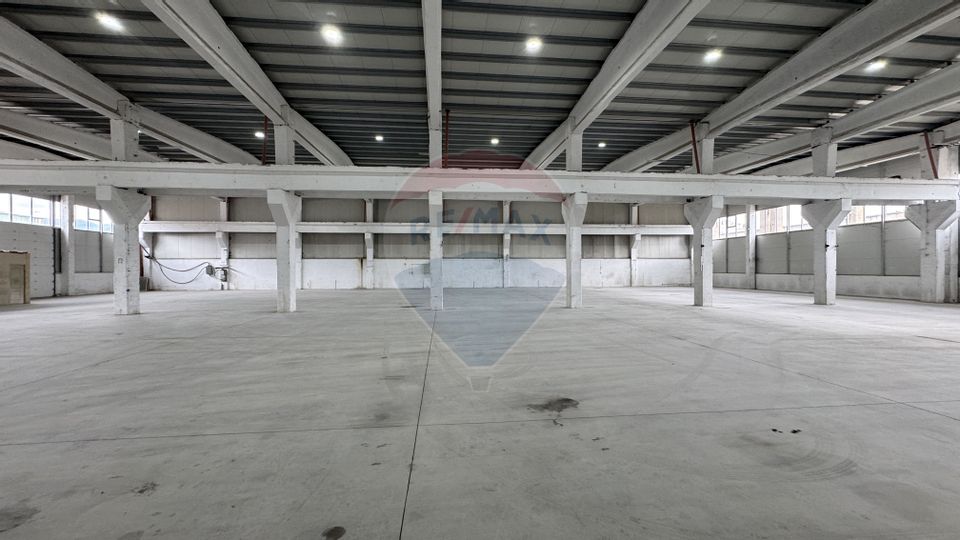 1,950sq.m Industrial Space for rent, Vasile Alecsandri area