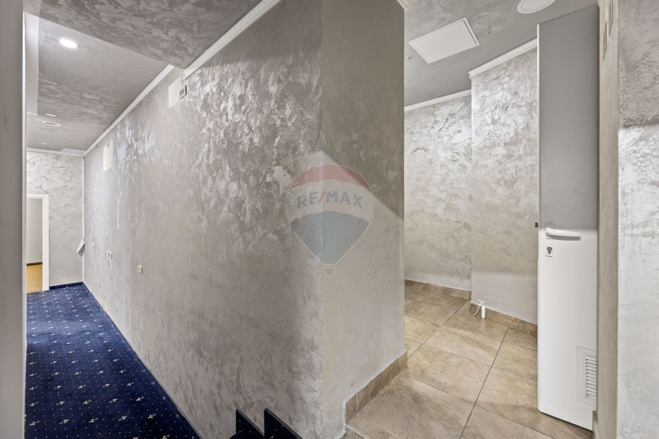 140sq.m Commercial Space for rent, Central area