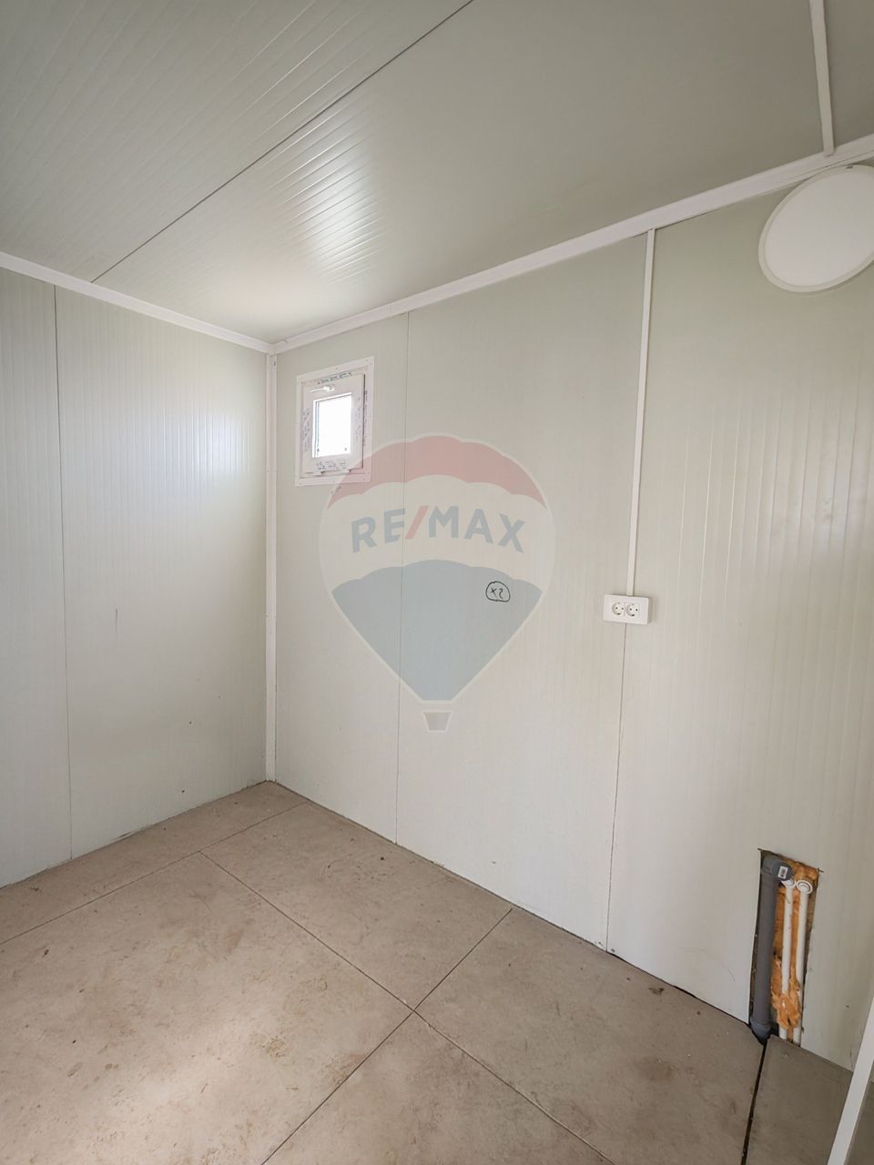 P+1, 100 mp utili, teren 960 mp, Sărbătoare – la 14 km de Craiova