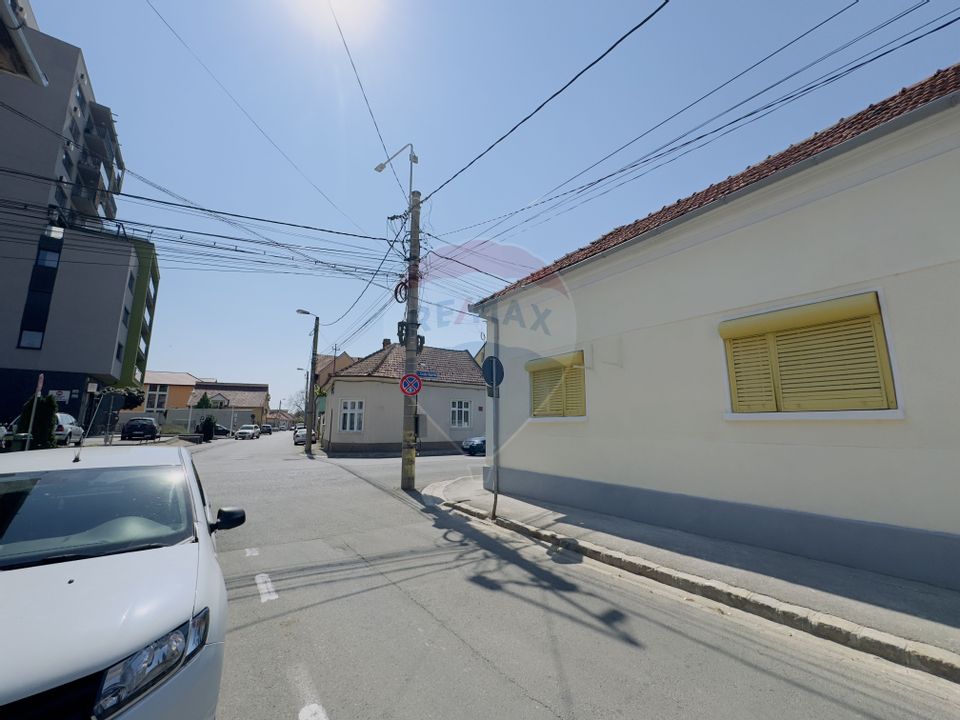 Spațiu comercial Str.Evreilor Deportati Oradea/ Centru Civic