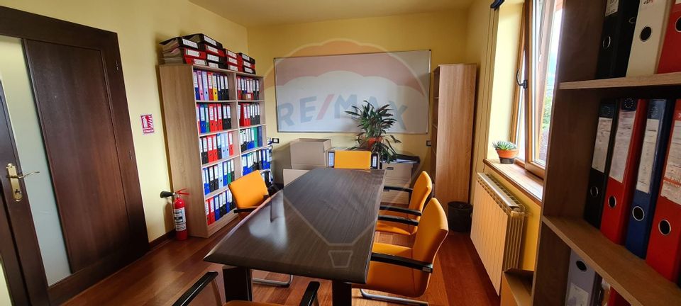 180sq.m Office Space for rent, Someseni area