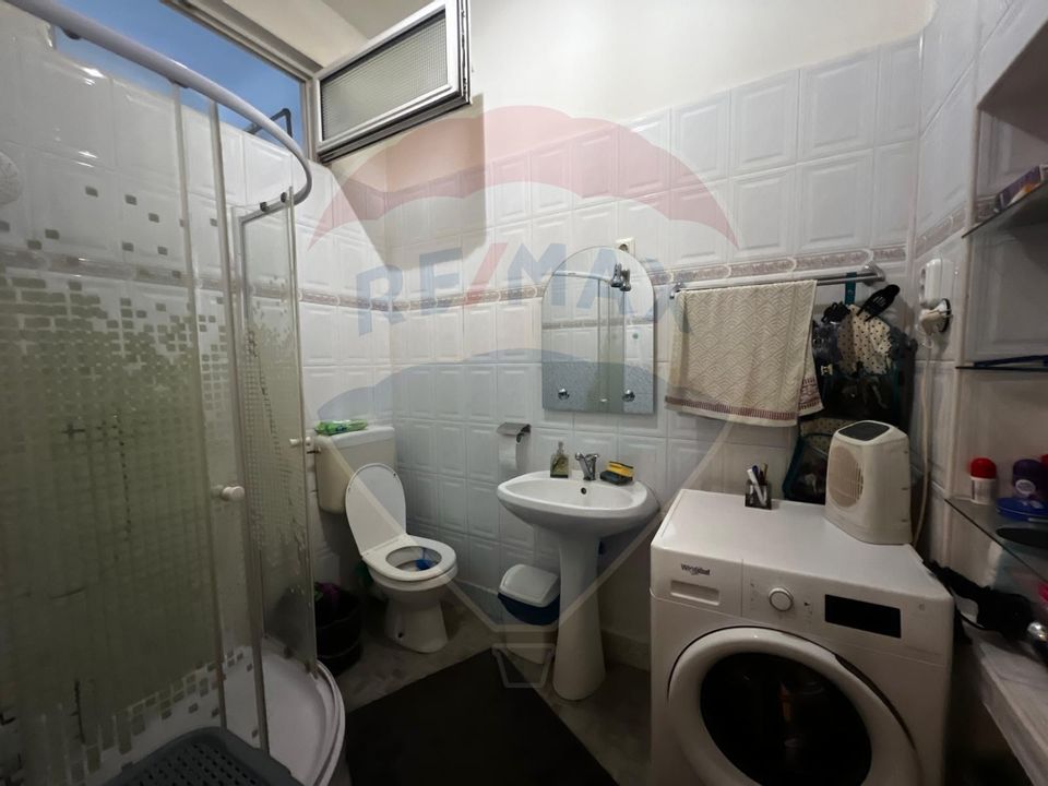 3 room Apartment for sale, Podgoria area