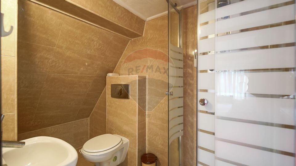 Hotel / Pensiune cu 14 camere/strada Tomis