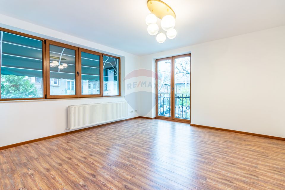 4-5 Bedroom Villa in Floreasca | Ideal for Residential or Office