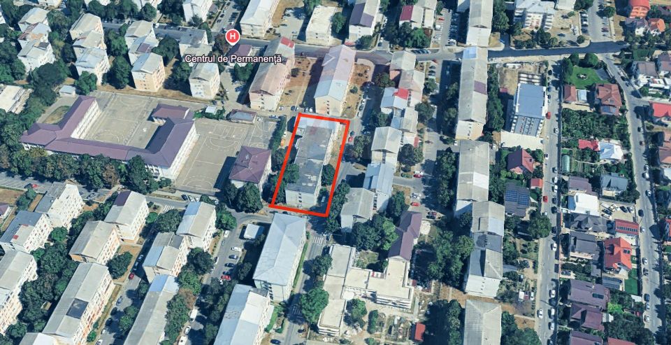 2,650sq.m Commercial Space for sale, Sud area