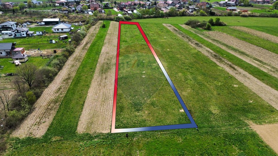 Land 4,981sqm Coltau / Strada Principala