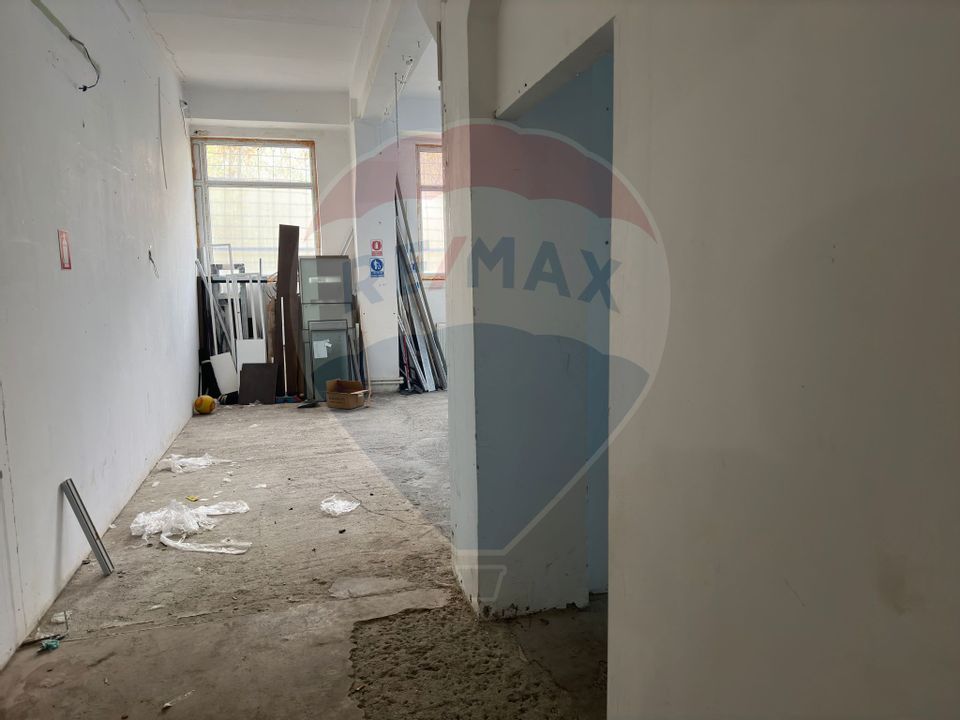 100sq.m Commercial Space for rent, Nord area