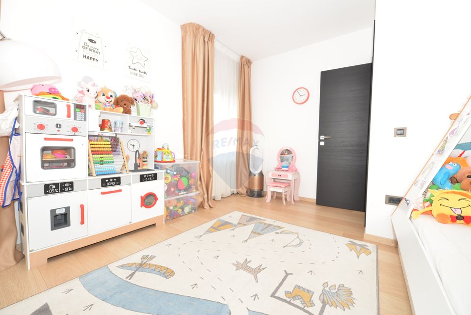 Casa Vila cu 4 camere de vanzare in  Cernica langa padure