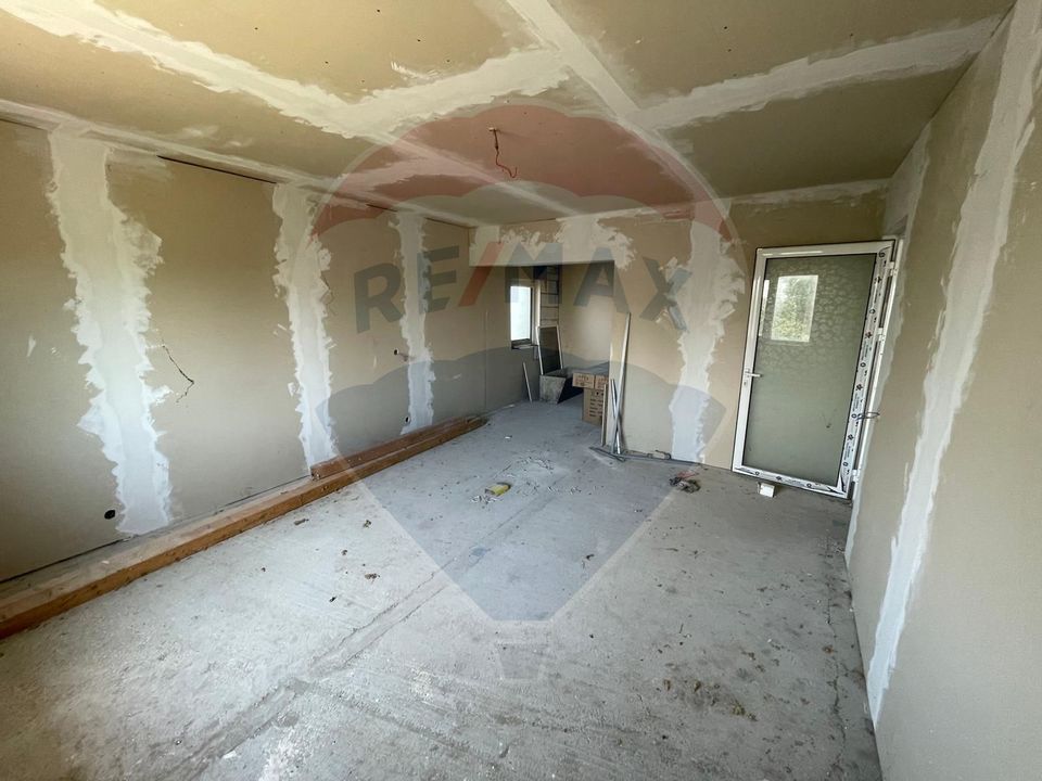 Casă P+1- Vasilați - 491 mp teren - posibiliate de extindere