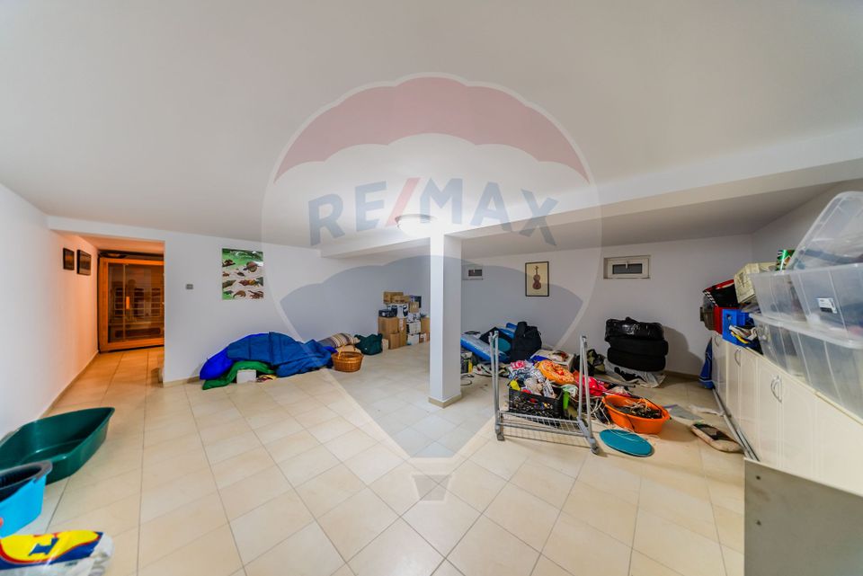 4 room House / Villa for sale, Subcetate area