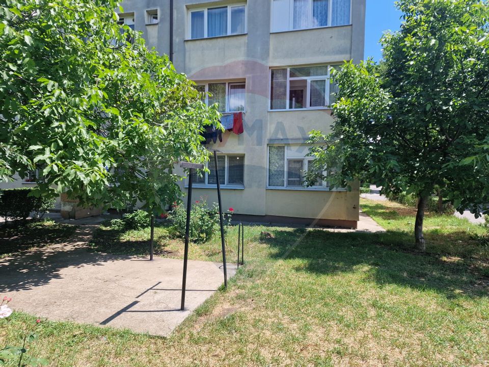 2 room Apartment for sale, Mioritei area