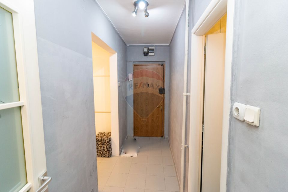 Apartament cu 2 camere decomandat de vanzare zona Dristor Baba Novac