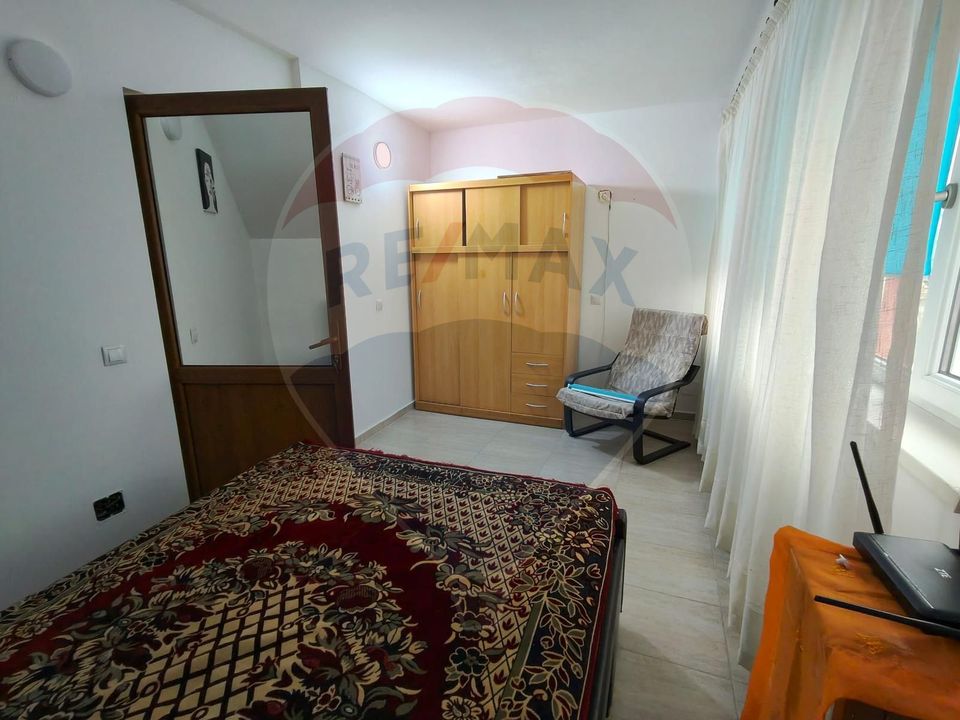 3 room Apartment for rent, Craiovita Noua area