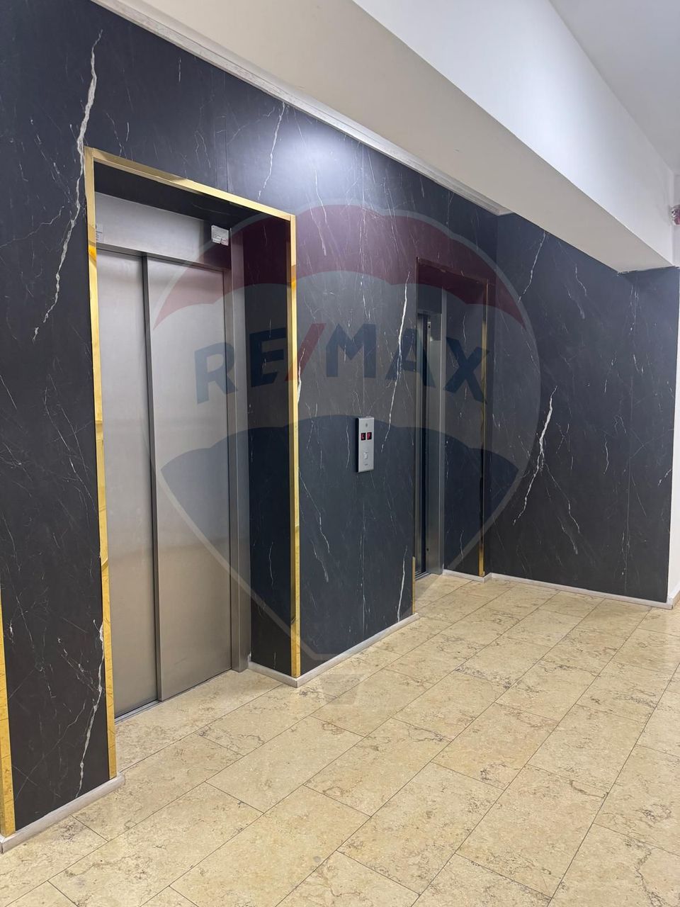 3 room Apartment for rent, Berceni area