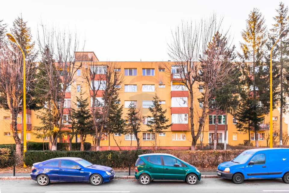 REZERVAT! Apartament 2 camere confort 1, str Neptun, etaj 1