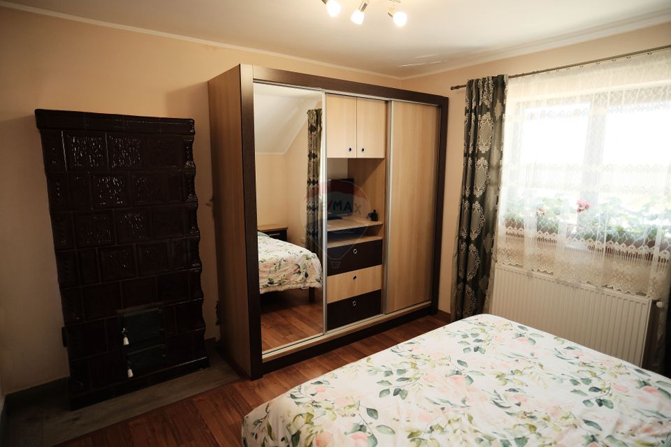 4 room House / Villa for sale