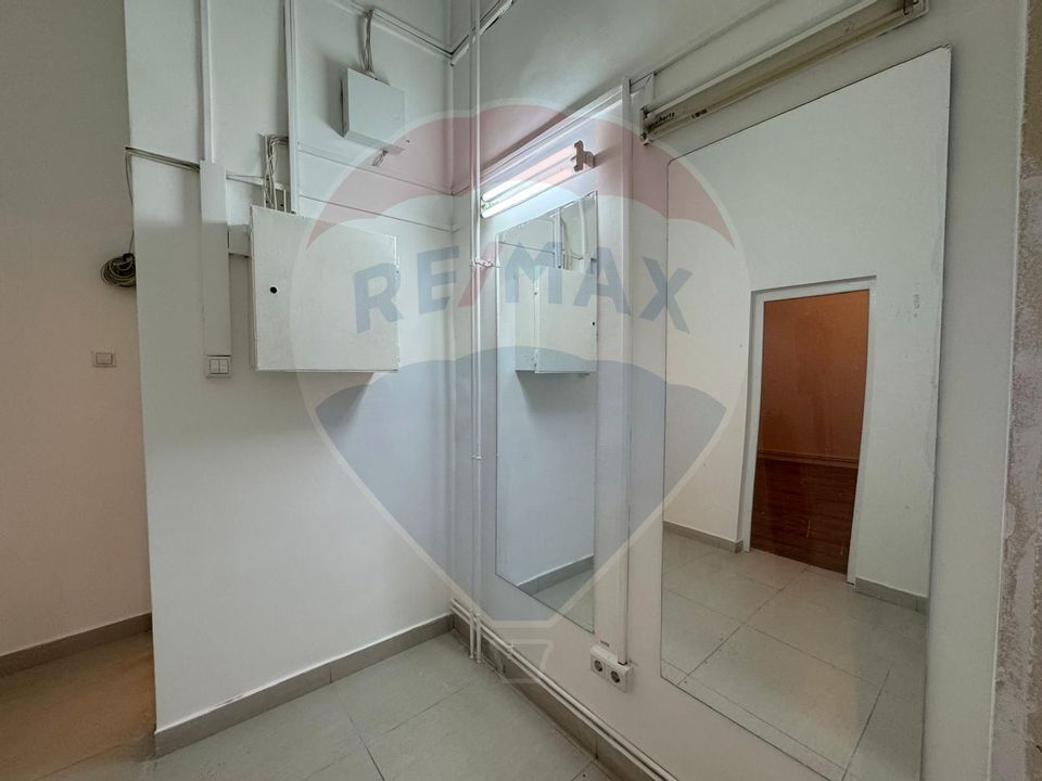 110sq.m Commercial Space for rent, Bancilor area