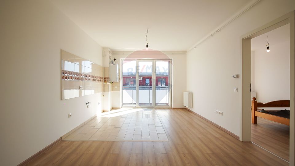 Apartament nelocuit cu priveliste deosebita|parcare|boxa