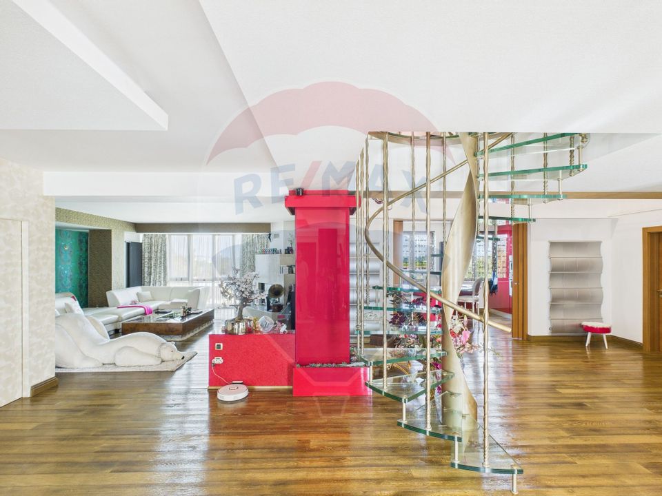 PENTHOUSE CU TERASA PANORAMICA SI PISCINA ACOPERITA