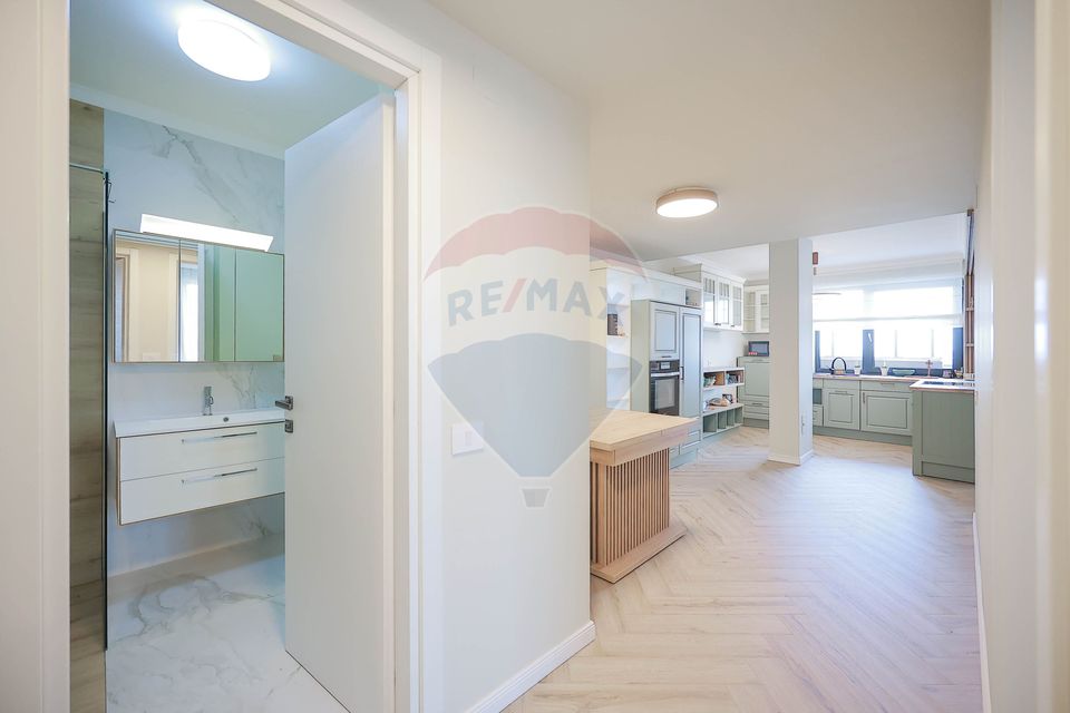 Apartament/Penthouse de Închiriat cu 3 Dormitoare și Terasă, Decebal