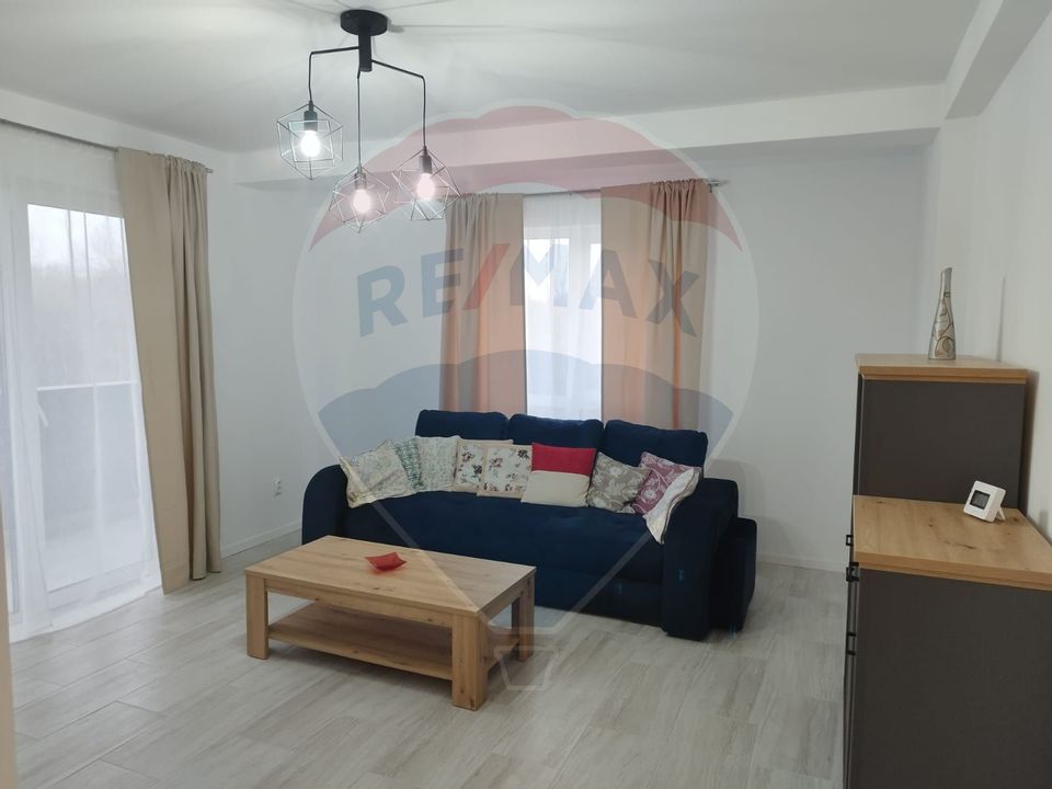 Apartament de lux la prima închiriere în bloc nou cu loc de parcare!