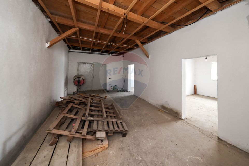 1,500sq.m Industrial Space for sale, Grivitei area