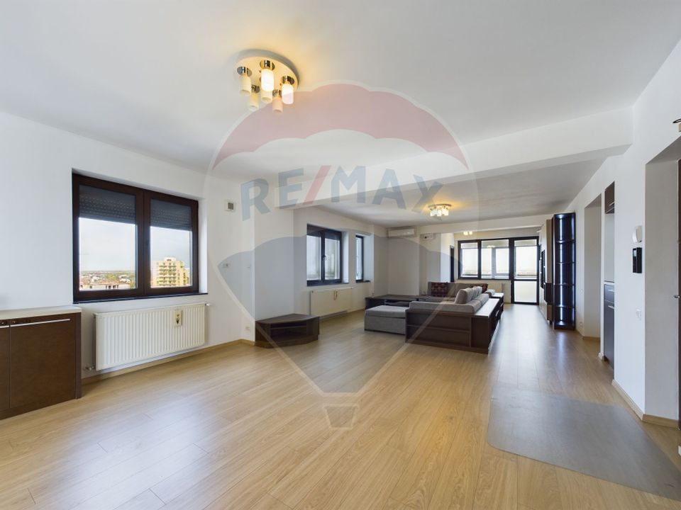 Penthouse cu 3 camere de vânzare în zona Bucurestii Noi