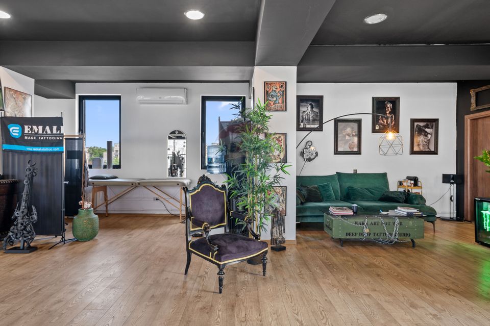 DE VANZARE SPATIU COMERCIAL , Sector 3, închiriat, cu terasă.