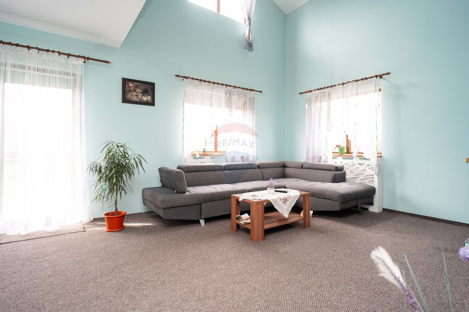 5 room House / Villa for sale