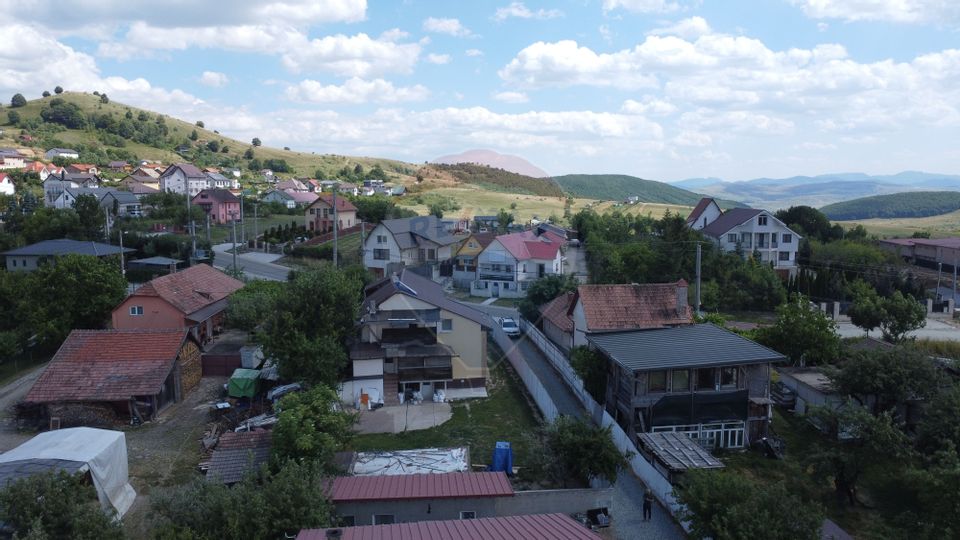 Casă P+M în Salicea de vanzare la 14 km de Cluj Napoca