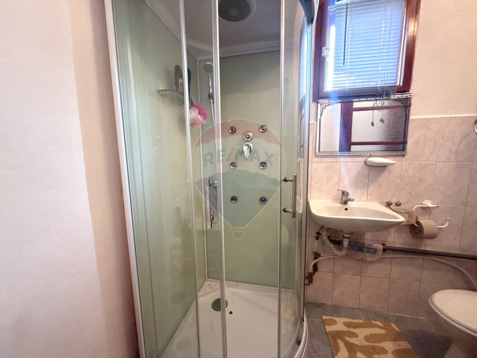 COMISION 0%- Casă spațioasă de vânzare în Turda - 5 camere