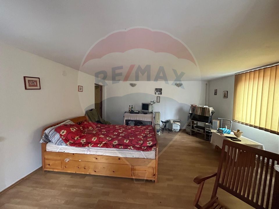 2 room House / Villa for sale, Est area