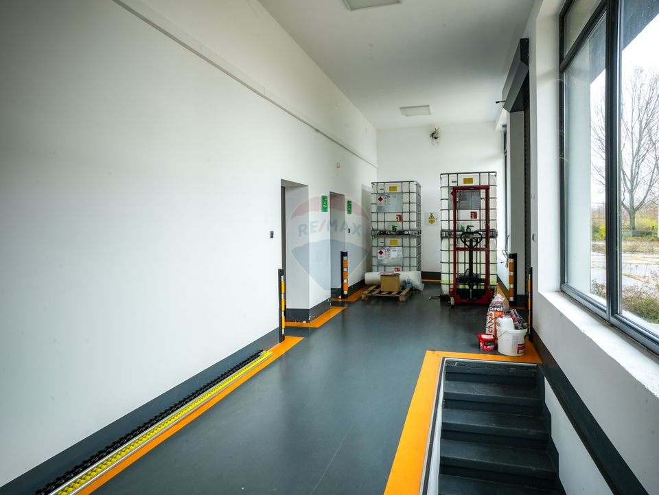 Vanzare Spatiu industrial Clasa A, 895 mp + teren 2.880 mp, Ploiești