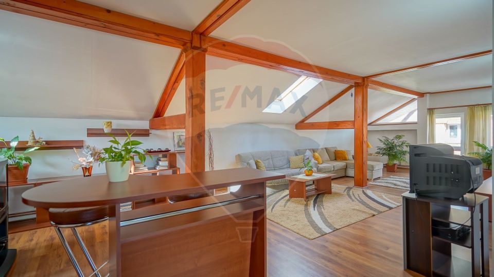 CASA CU SPATIU COMERCIAL SI PARCARE | PIATA UNIRII 12BIS BRASOV SCHEI