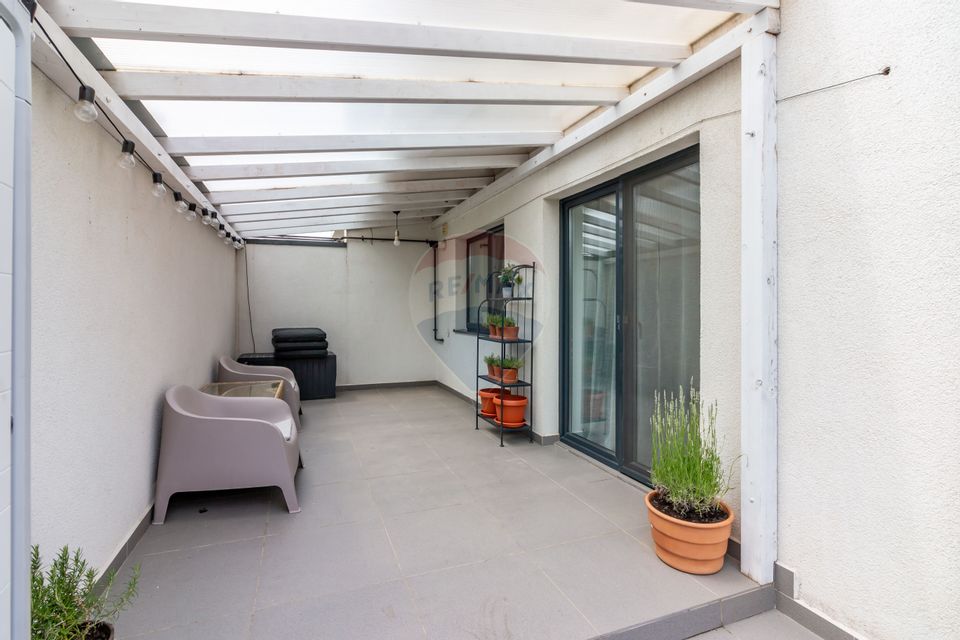 Casă / Vilă in Mogosoaia, adiacent Martha Bibescu